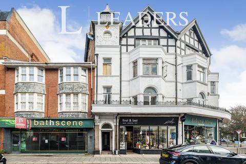 4 bedroom apartment to rent, Warwick Mansions, Brighton Road