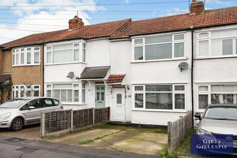 3 bedroom terraced house to rent, Lynhurst Road, Hillingdon, UB10 9EE