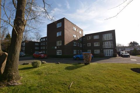 2 bedroom apartment to rent, Chesswood Way, Pinner