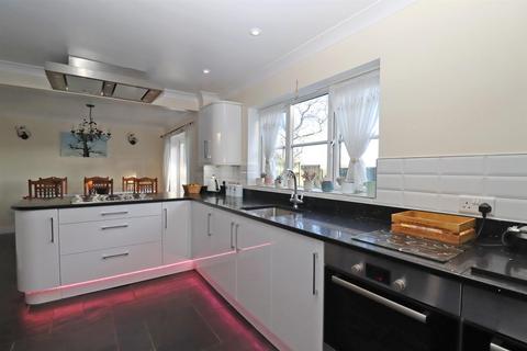 undefined, Alder Close, Bridgwater TA6