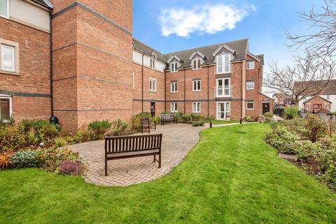 2 bedroom retirement property for sale, Brabourne Gardens, North Shields NE29