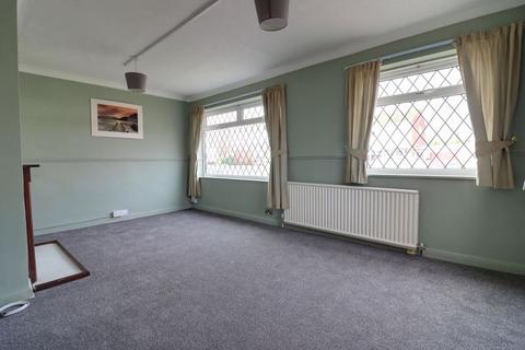 3 bedroom semi-detached house for sale, Manor Farm Crescent, Stafford ST17