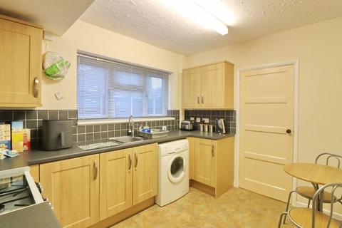 3 bedroom terraced house for sale, Sportside Grove, Manchester M28