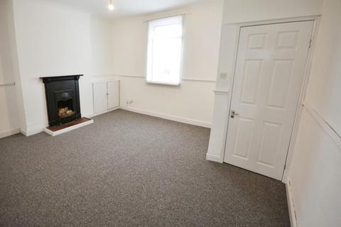 3 bedroom terraced house to rent, Co-Operative Street, Shildon