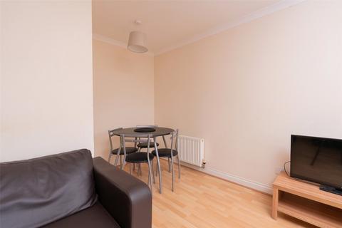 2 bedroom flat to rent, Constitution Place, Edinburgh, EH6