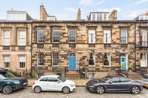 1 bedroom flat to rent, Northumberland Street, New Town, Edinburgh, EH3