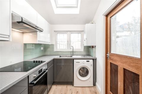 4 bedroom house to rent, London SW17