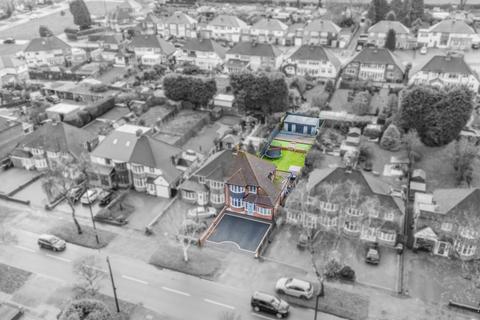 67 Bakers Lane, Sutton Coldfield, B74 2AX