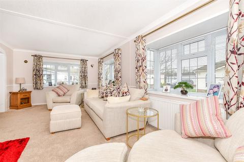 2 bedroom park home for sale, Shenley Park, Headcorn, Ashford, Kent