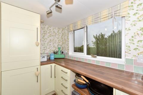 30 Cauldham Lane, Capel Le Ferne, Folkestone, CT18 7HG
