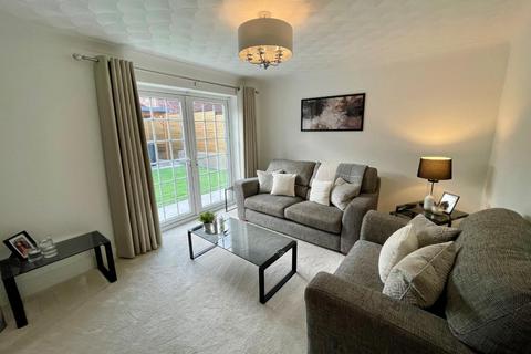 3 bedroom detached house for sale, Mount Farm Way, Great Sutton, Ellesmere Port