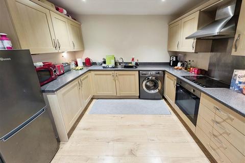 2 bedroom flat for sale, Rowley Court, Sherwood, Nottingham, NG5 1GF