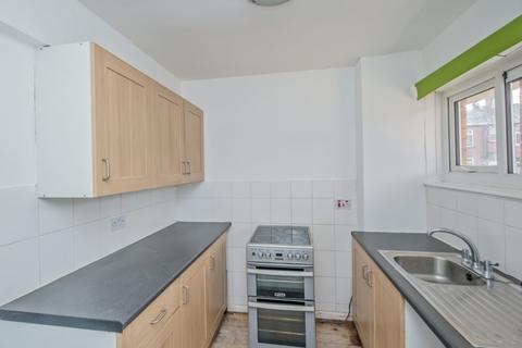 2 bedroom terraced house for sale, Providence Street, Cleckheaton, BD19