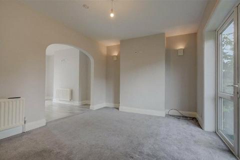 3 bedroom semi-detached house to rent, Northfield Road, Sharlston Common, Wakefield, WF4