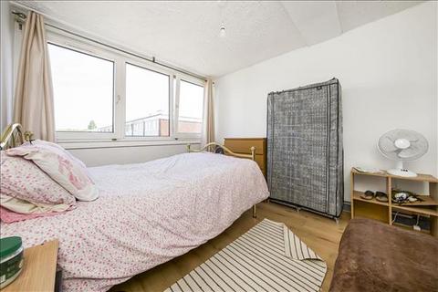 3 bedroom maisonette for sale, Ibsley Gardens, Roehampton, SW15