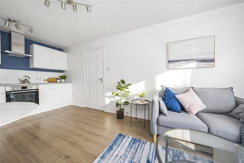 254 Heathfield Drive, Mitcham, CR4 3RJ