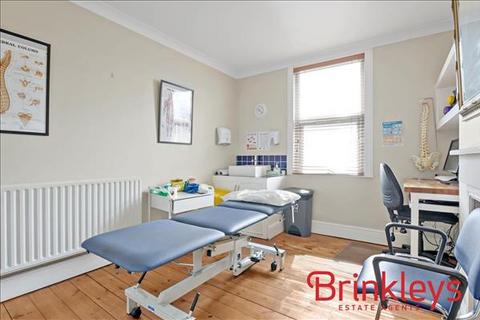 129 Alexandra Road, London, SW19 7JY