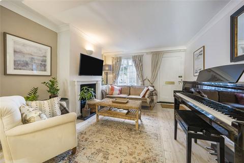 1 Walnut Tree Cottages, London, SW19 5DN