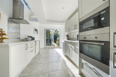 1 Walnut Tree Cottages, London, SW19 5DN