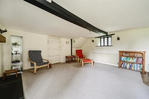 undefined, Kennford, Exeter