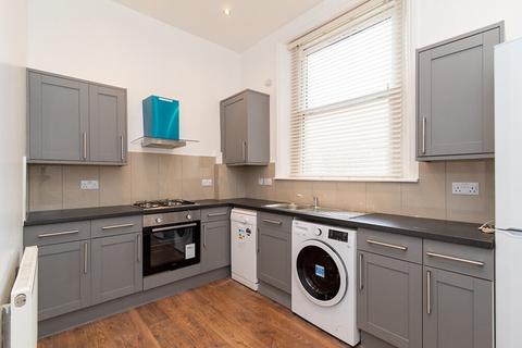 1 bedroom ground floor flat to rent, Victoria Rd, London NW6