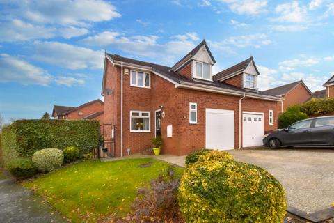 3 bedroom semi-detached house for sale, St. Marys Park Approach, Leeds, West Yorkshire