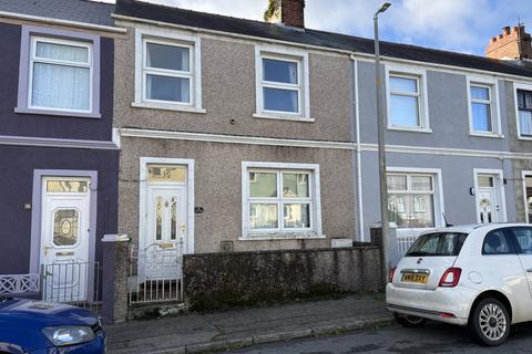 3 bedroom terraced house for sale, Stratford Road, Milford Haven, Pembrokeshire, SA73