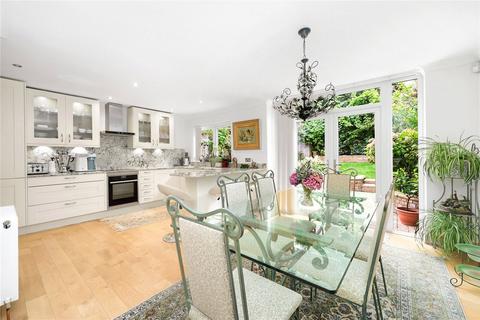 4 bedroom semi-detached house to rent, Holders Hill Gardens, Hendon, NW4