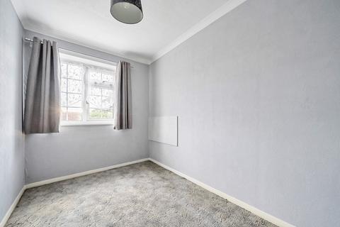11 Hilary Close, Reading, RG2 8TF