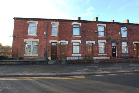 3 bedroom terraced house to rent, Ashton Road, Greater Manchester OL8