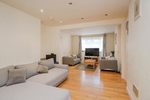 4 bedroom end of terrace house for sale, Shaldon Drive, Morden SM4