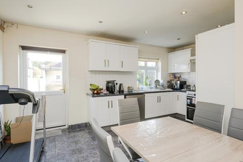 4 bedroom end of terrace house for sale, Shaldon Drive, Morden SM4