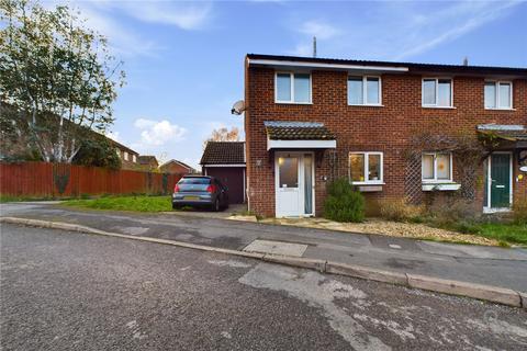 3 bedroom semi-detached house for sale, York Close, Northamptonshire NN12