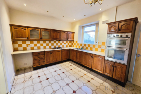 10 Berry Edge Road, Consett, DH8 5DS