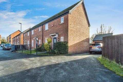 3 bedroom end of terrace house for sale, Cherry Avenue, Manchester M11