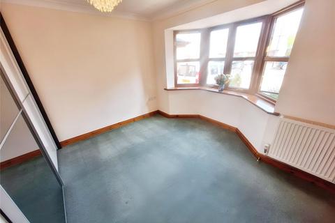 2 bedroom bungalow for sale, Arbury Garth, Warwickshire CV10