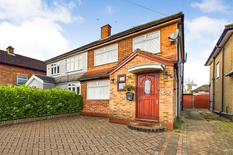 3 bedroom semi-detached house for sale, Dover Close, Romford RM5