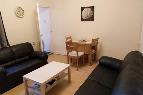 4 bedroom house share to rent, Birmingham B29