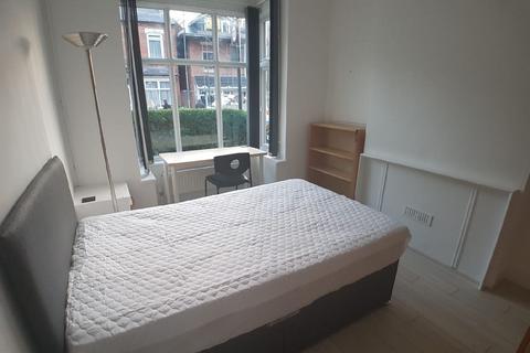 4 bedroom house share to rent, Birmingham B29