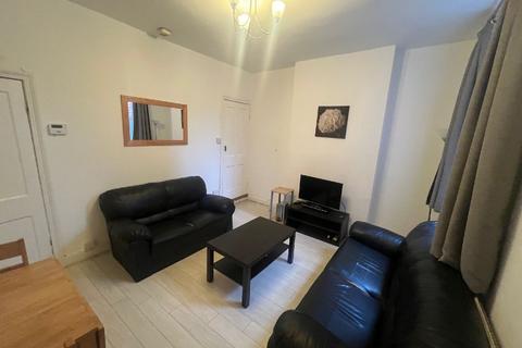 4 bedroom house share to rent, Birmingham B29