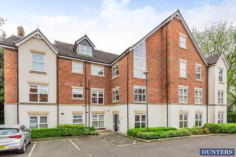 2 bedroom flat for sale, The Coppice, Worsley, Manchester, M28 2NS