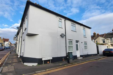 1 bedroom flat to rent, Brompton Lane, strood