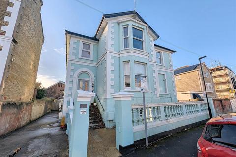 2 bedroom apartment for sale, The Strand, Ryde, PO33 1JD