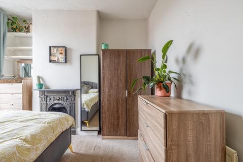 42 Richmond Road, Montpelier, Bristol, BS6 5EW