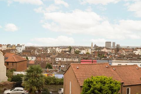 42 Richmond Road, Montpelier, Bristol, BS6 5EW
