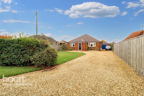 4 bedroom detached bungalow for sale, Heacham PE31