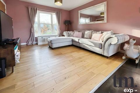 10 Granary Halt, Rayne, Braintree, CM77 6AB