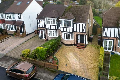 3 bedroom semi-detached house for sale, Somers Way, Bushey, Hertfordshire, WD23