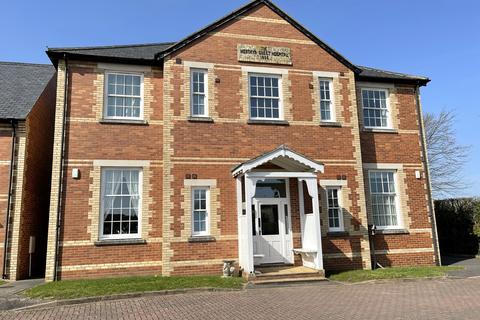 2 bedroom apartment for sale, Templecombe, Somerset