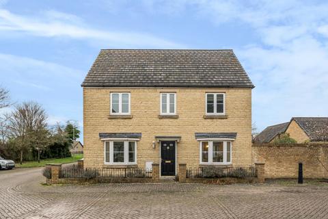 4 bedroom link detached house to rent, Baldwin Mews,  Carterton,  OX18